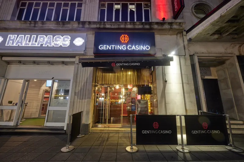 Genting Casino Plymouth entrance at night