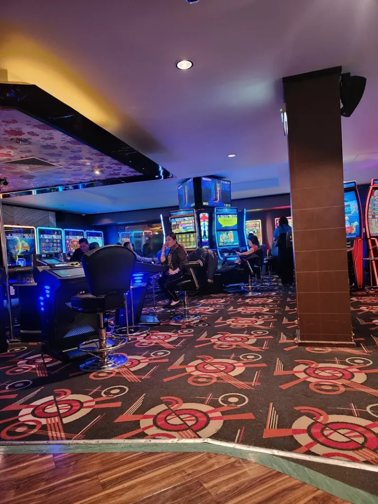 Slot machines at Empire Casino