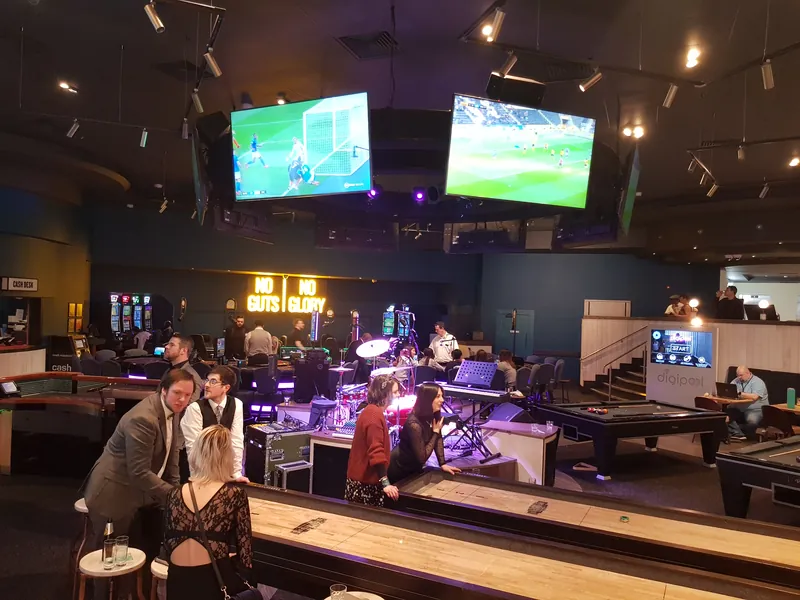 Live lounge at Grosvenor Casino Brighton