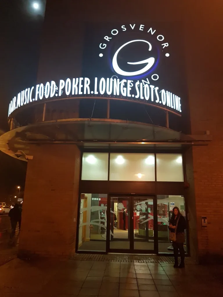 Entrance at night to Grosvenor Casino Dundee
