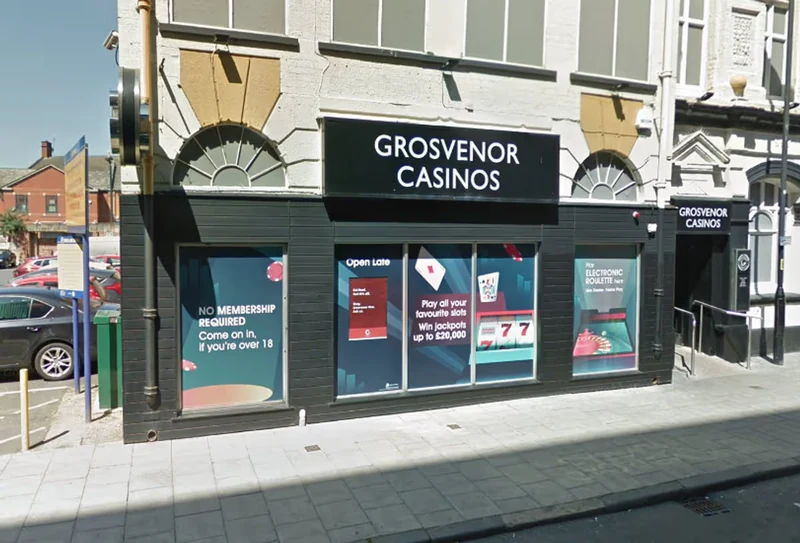 Main entrance to Grosvenor Casino Hull