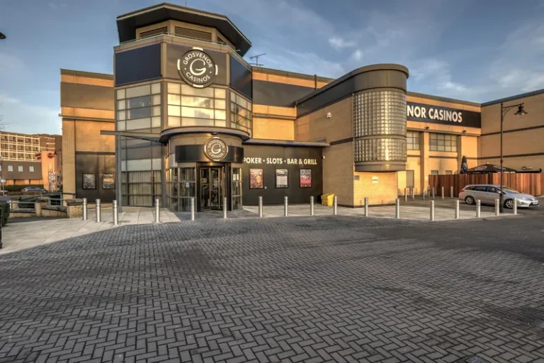 Exterior of Grosvenor Casino Leeds Westgate