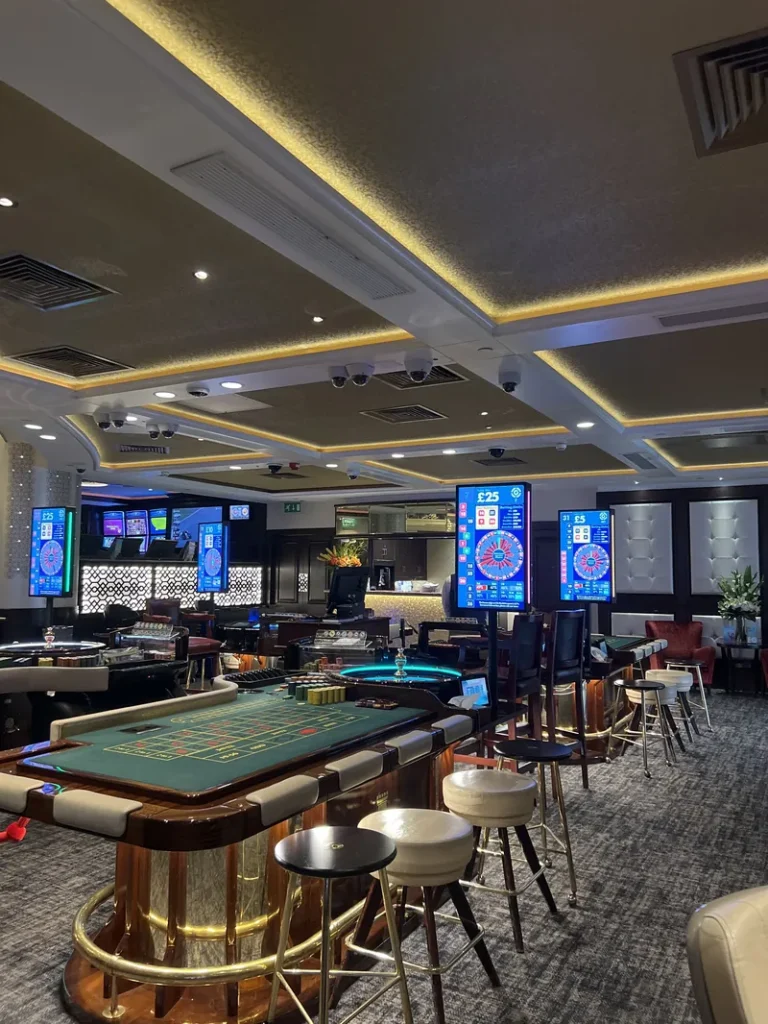Gaming floor at Grosvenor Casino London Park Tower