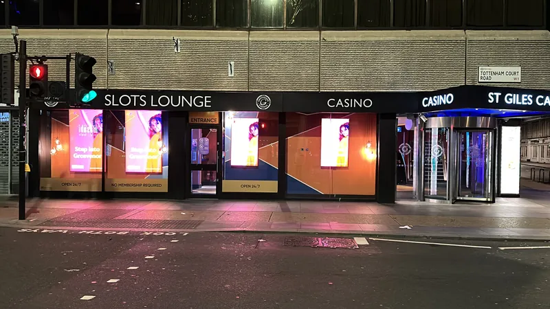 Casino exterior at night at Grosvenor Casino London St Giles