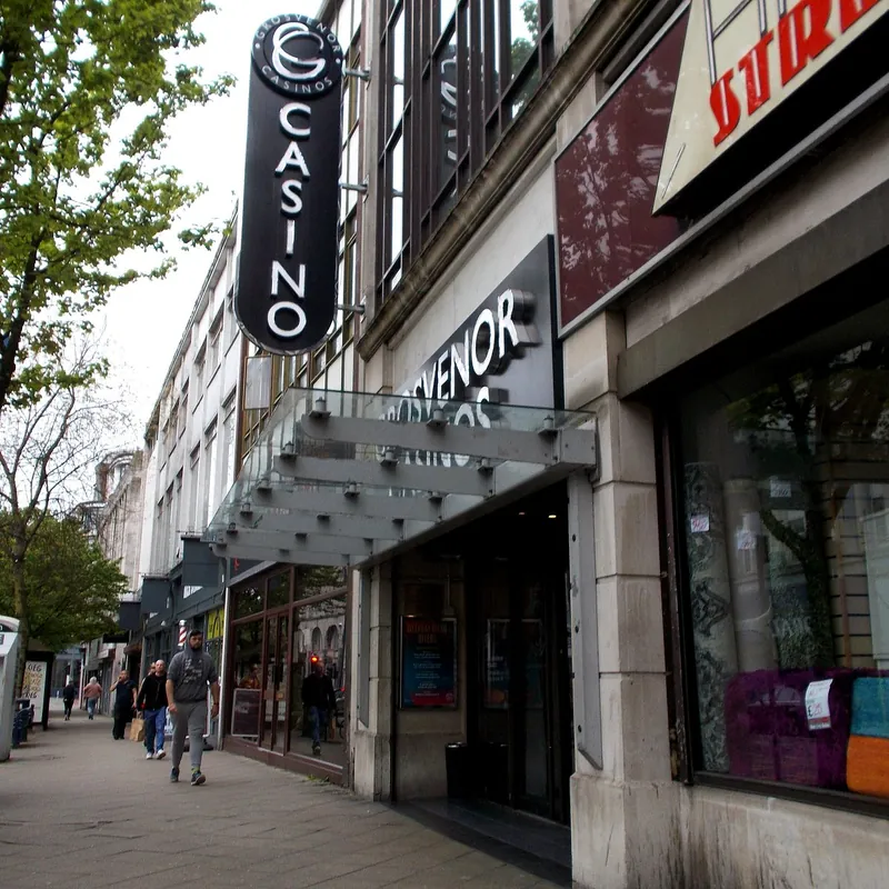 Street sign at Grosvenor Casino Swansea