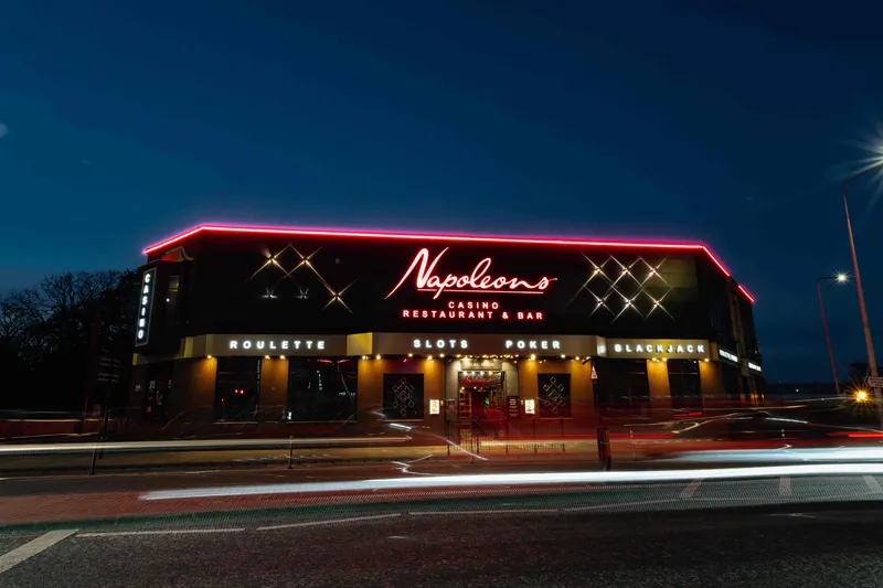 Night exterior of Napoleons Casino Hull
