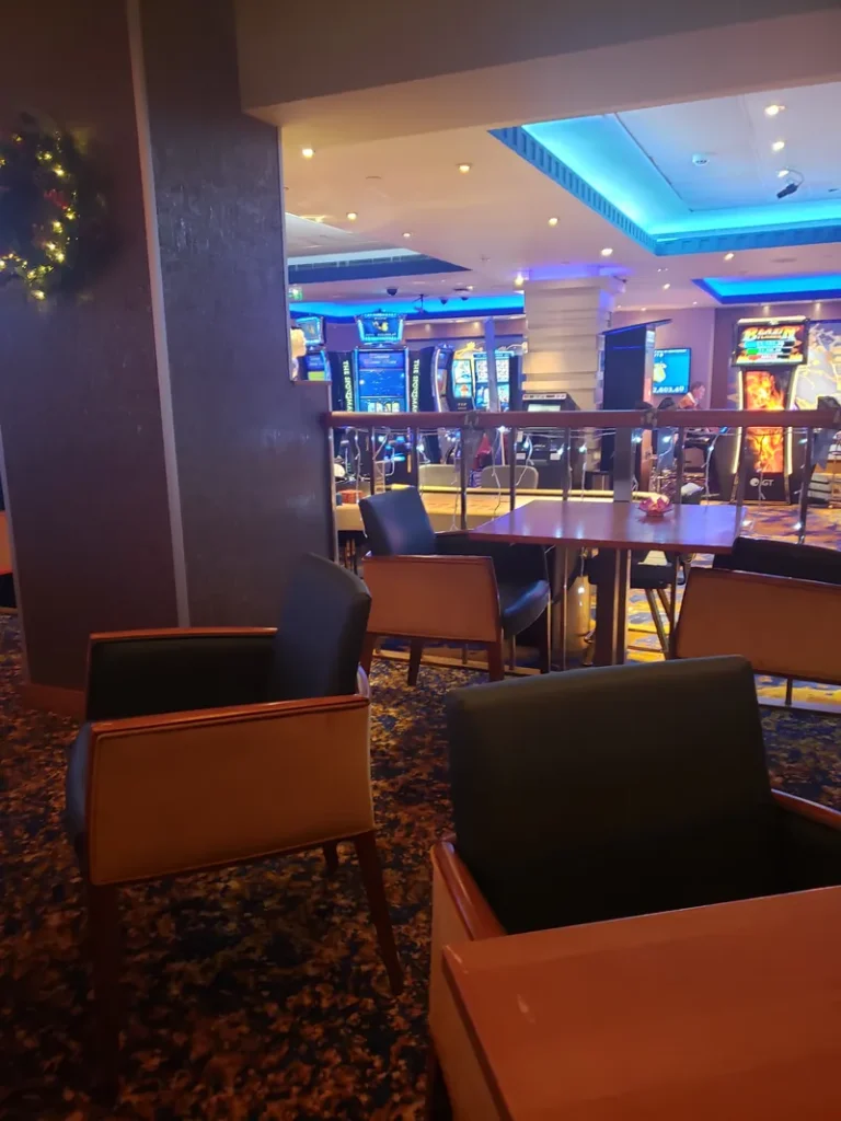 Lounge at The Sportsman Casino